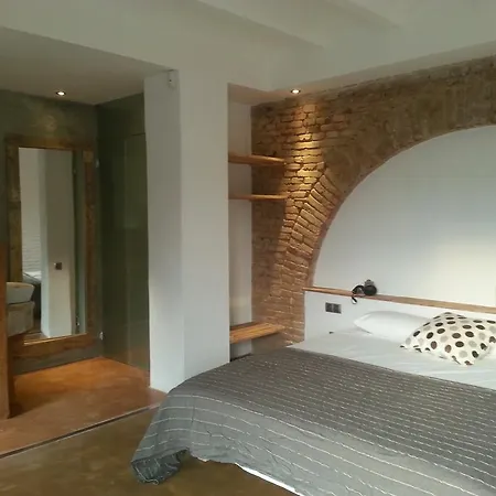 Casa Vella Del Panta * Riudecanyes